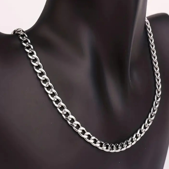 New! MEN'S 10mm Stainless Steel Cuban Link Chain.  29 Inches - Picture 2 of 3